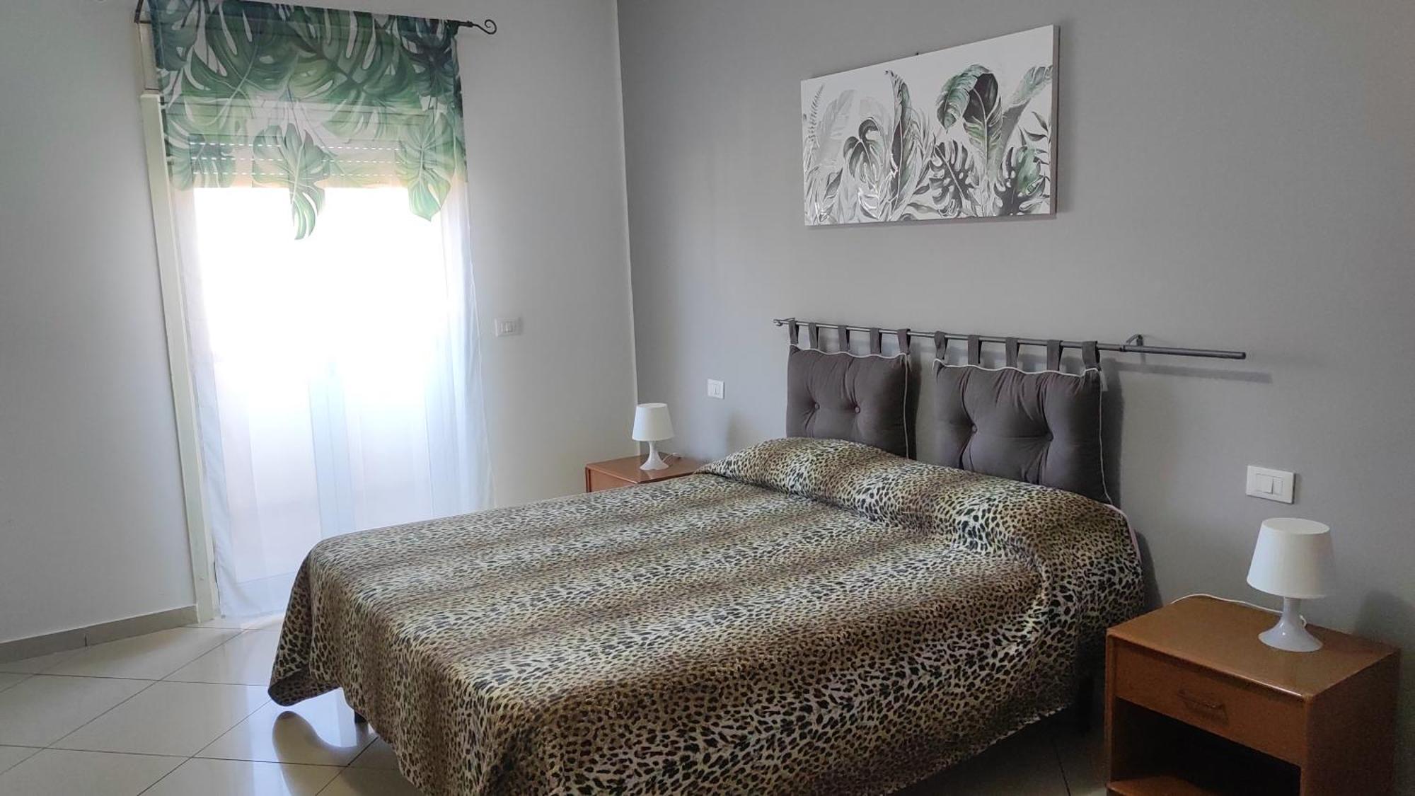 Bed And Breakfast Oasi Reggio Calabria Room photo
